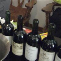 6月9日—6月10日，泰勒瓦2012年度新酒发布会